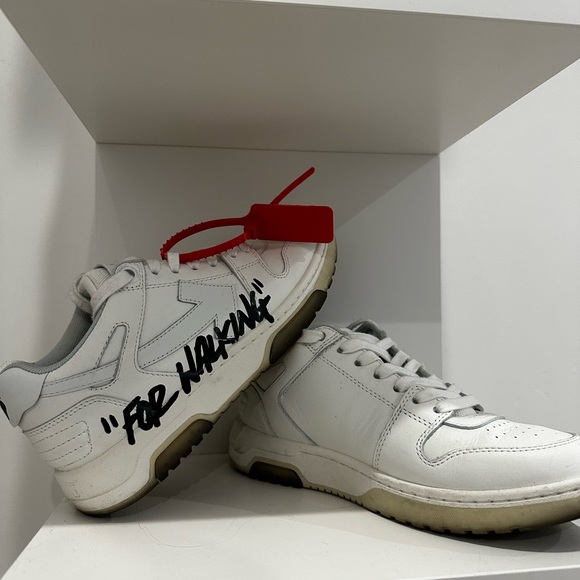 OFF-WHITE SNEAKERS!! “for walking” - Picture 4 of 4
